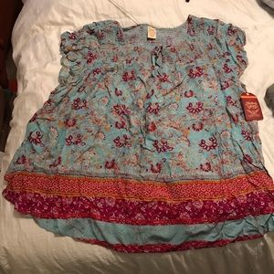 Cute multi color blouse